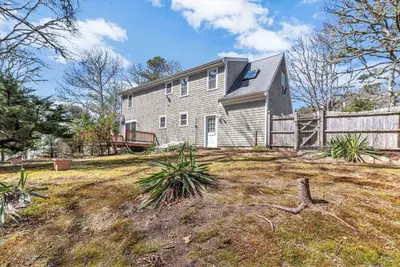 5 Briar Patch Road, Barnstable MA — view 3