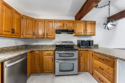 186 Walnut Street, Barnstable MA — view 3