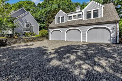 100 the Paddock Circle, Mashpee MA — view 2