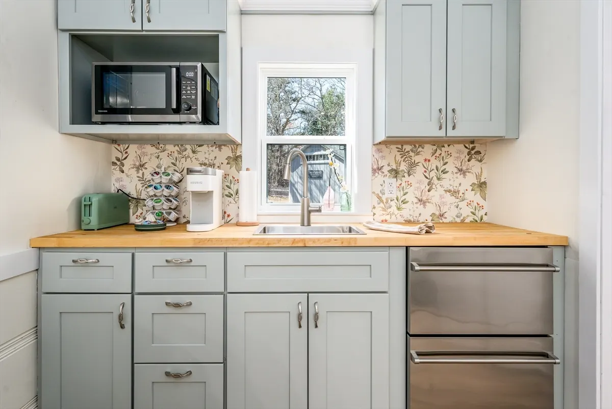 17 Ploughed Neck Road, Sandwich MA — view 5