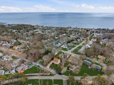5 Peregrine Lane, Yarmouth MA — view 3