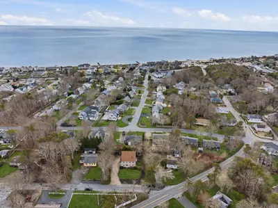 5 Peregrine Lane, Yarmouth MA — view 4