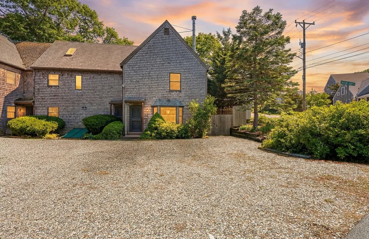 1 Seashore Park Drive, Unit 1