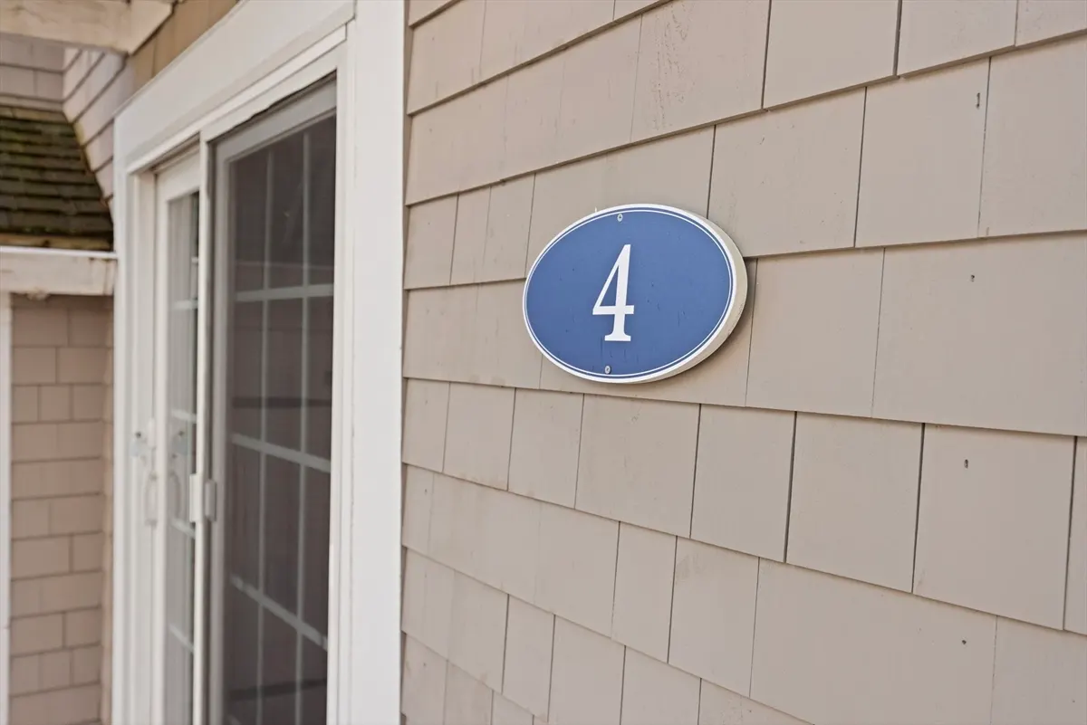 4 Hyannis Point Road, Unit 4, Mashpee MA — view 5