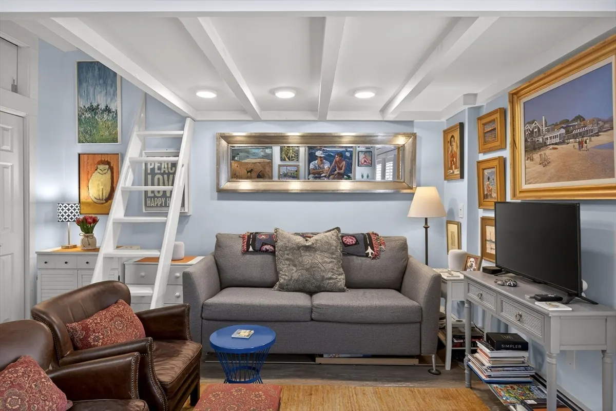 235 Bradford Street, Unit 3