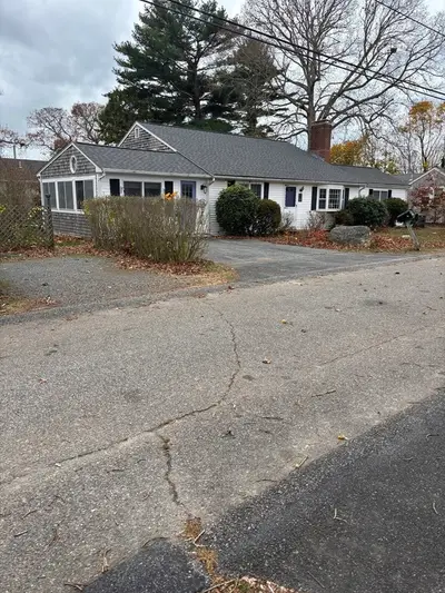 74 Hillside Avenue