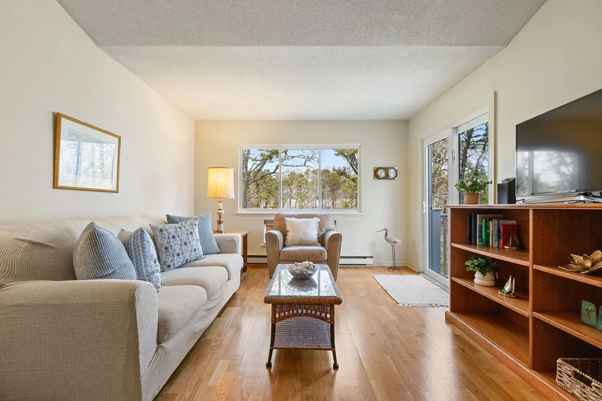 82 Fletcher Lane, Unit H, Brewster MA