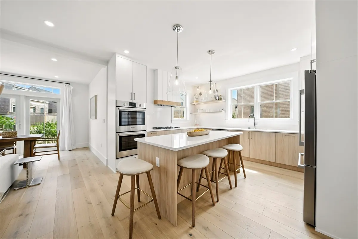 5 Goldenrod Court, Nantucket MA