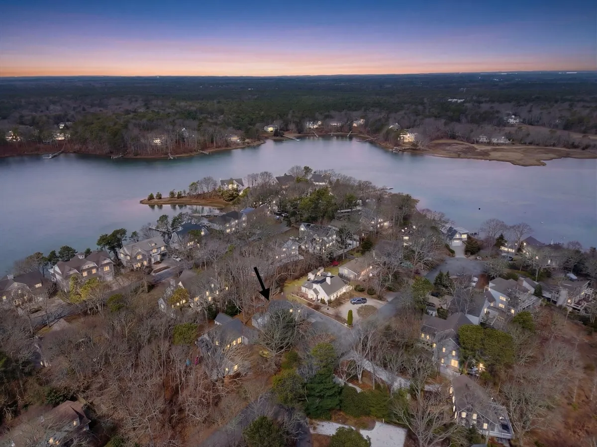 18 Sand Dollar Lane, Mashpee MA — view 5