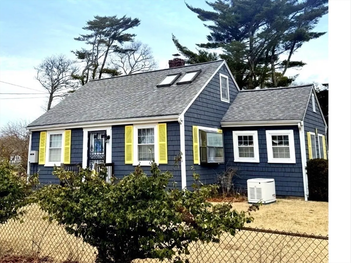 20 Alderberry Road, Bourne MA