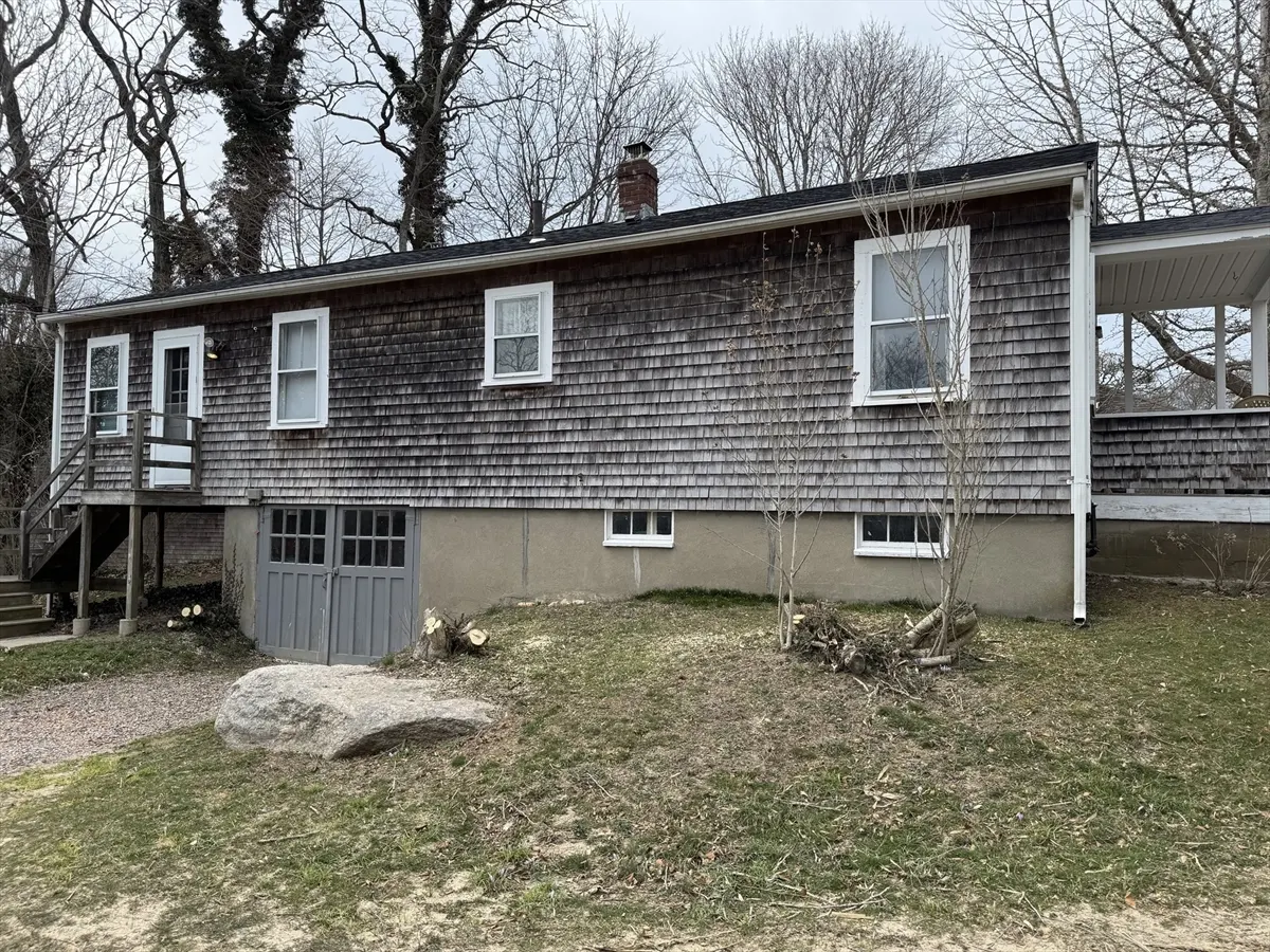 9 Cricket Lane, Falmouth MA — view 2