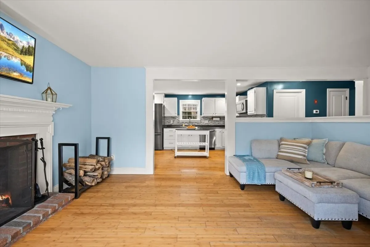 27 Goldenrod Lane, Yarmouth MA — view 5