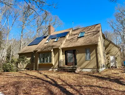69 Two Ponds Road