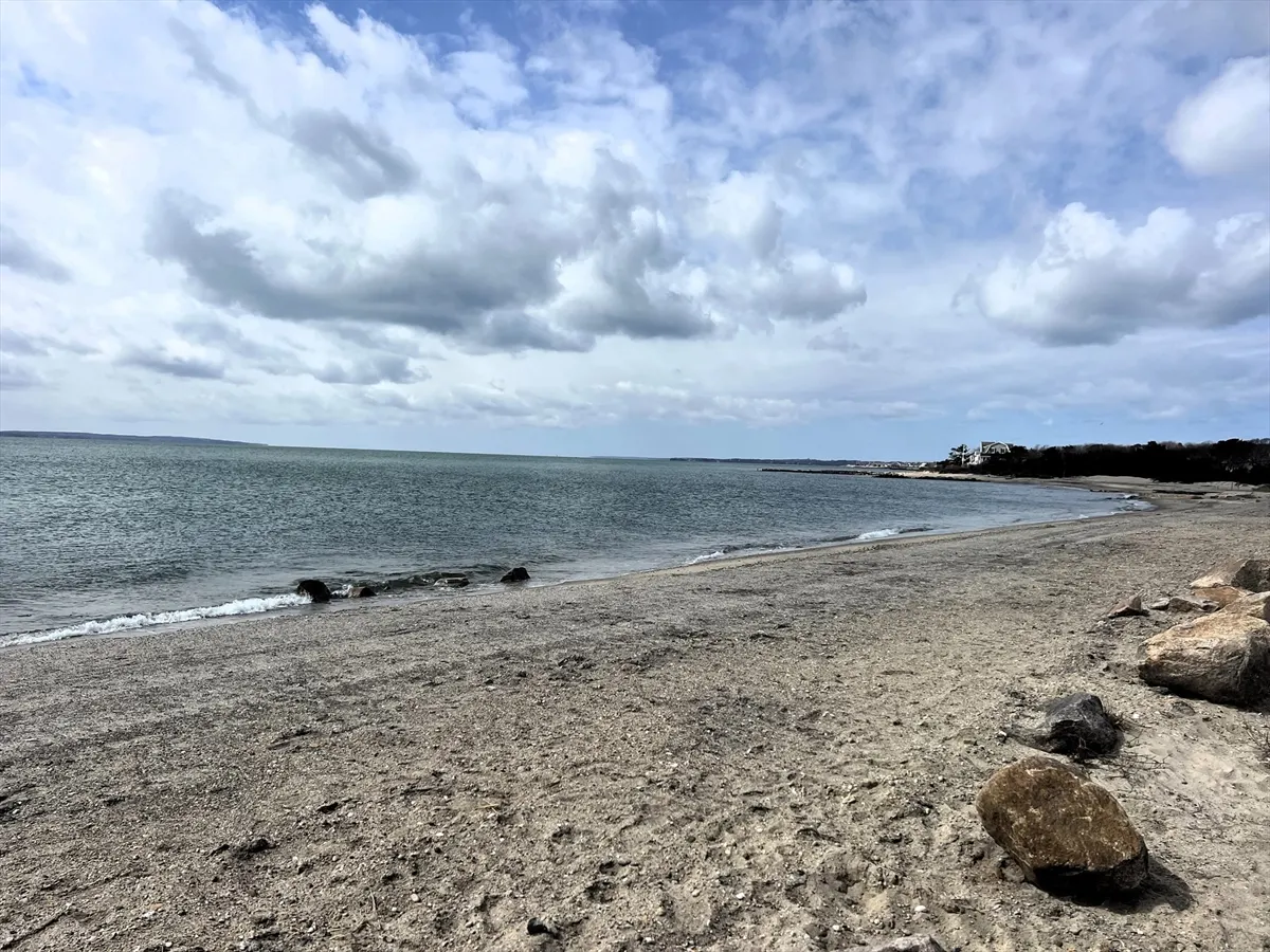 28 Ashton Avenue, Falmouth MA — view 4