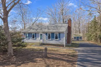 37 Greenville Drive