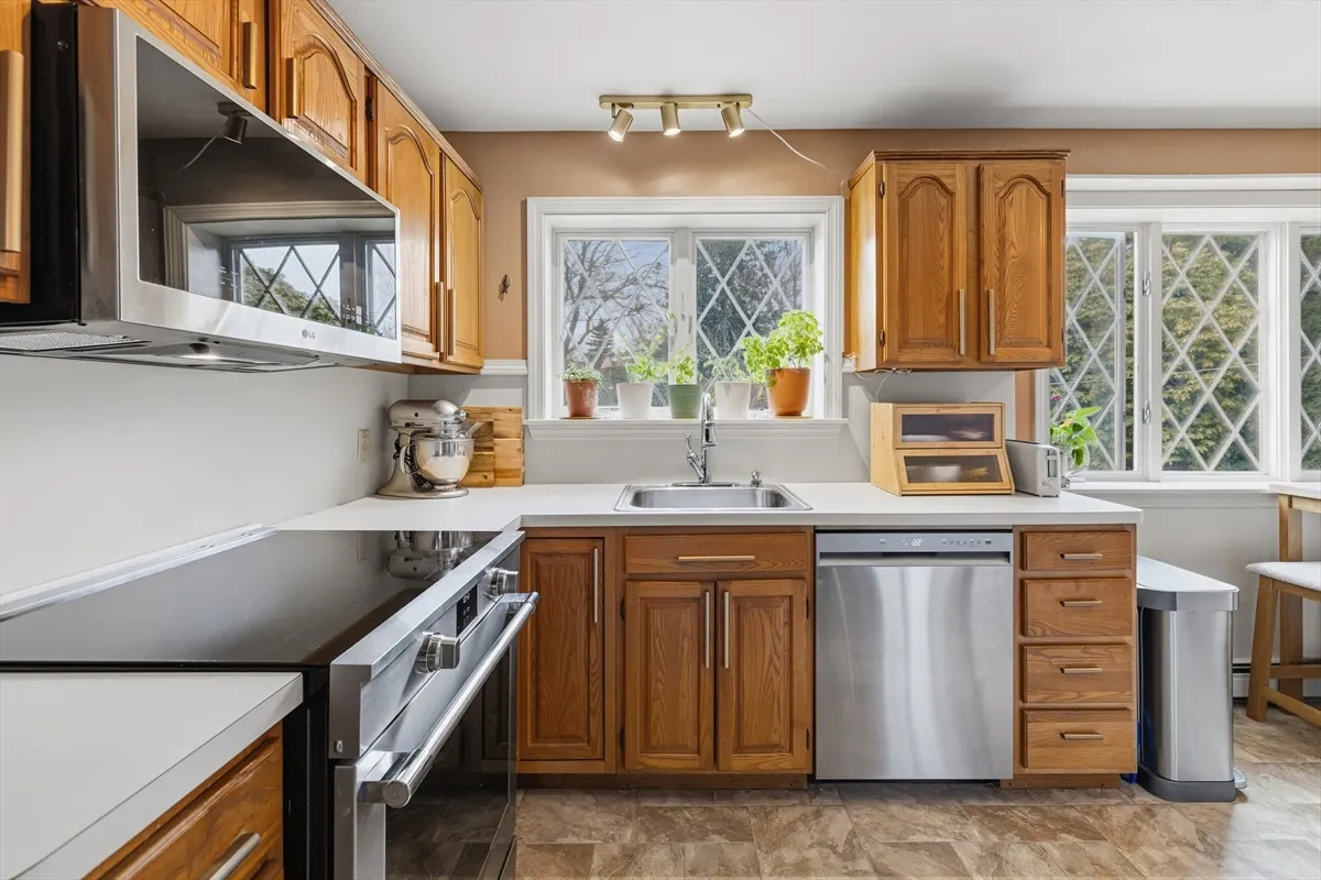 26 Windsor Road, Sandwich MA — view 4