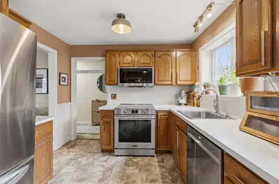 26 Windsor Road, Sandwich MA — view 5