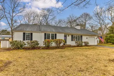 37 Ansel Howland Road, Barnstable MA — view 3