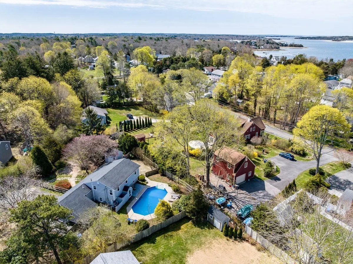 8 Elizabeth Road, Bourne MA — view 2