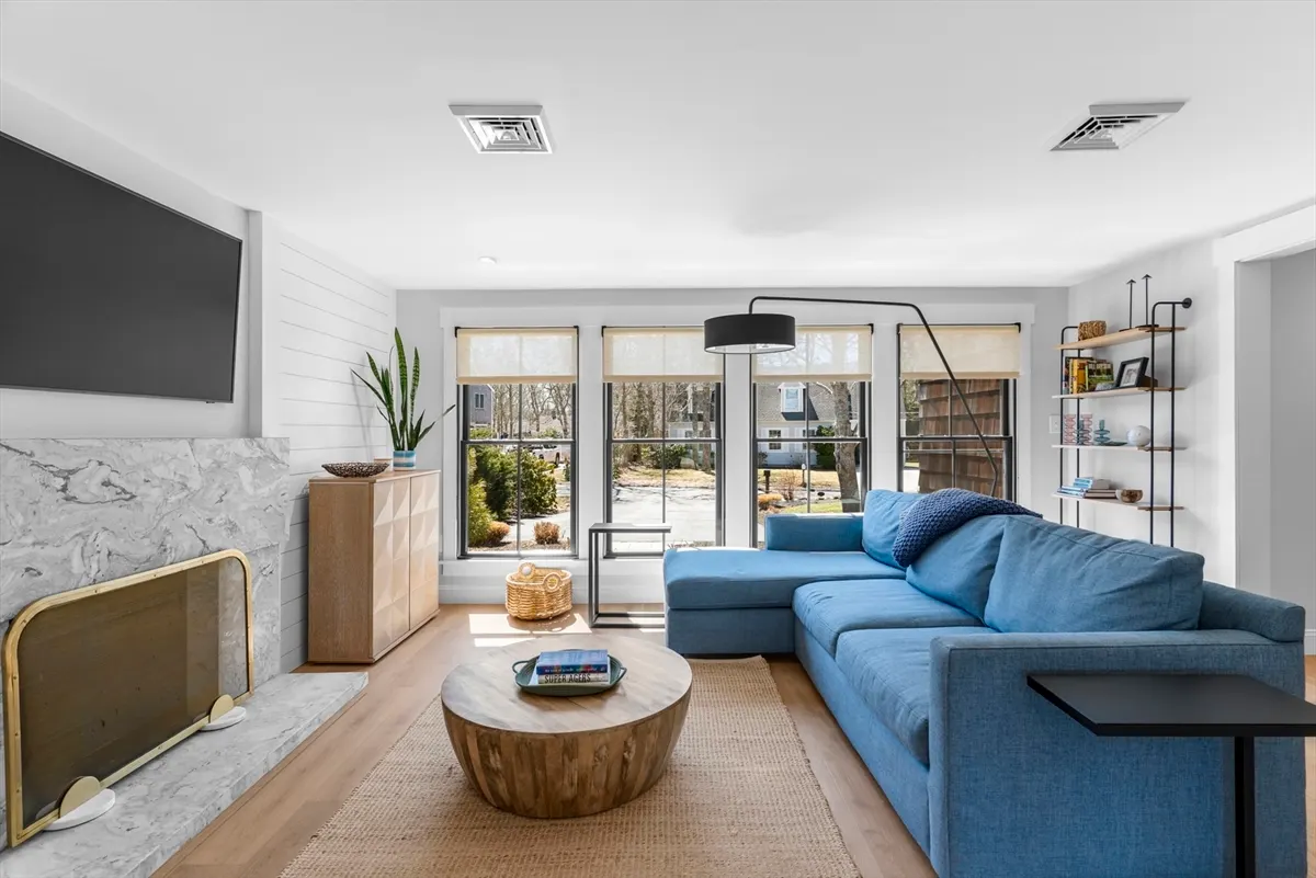 10 Knollwood Drive, Falmouth MA — view 5