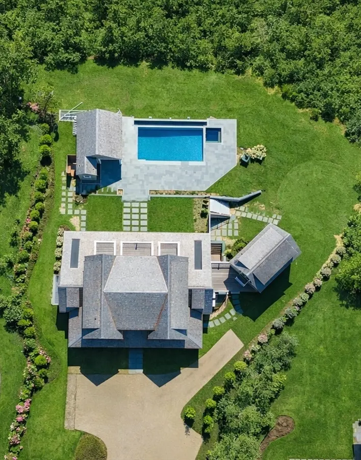 25 North Pasture Lane, Nantucket MA — view 2