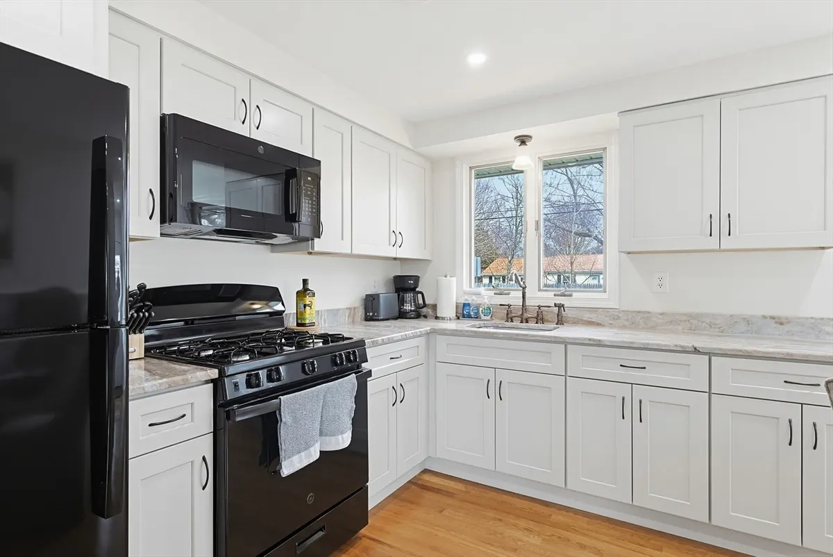 21 Heritage Circle, Falmouth MA — view 3