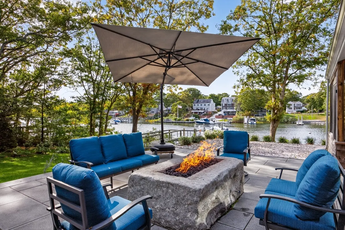 23 Childs River Road, Falmouth MA — view 4