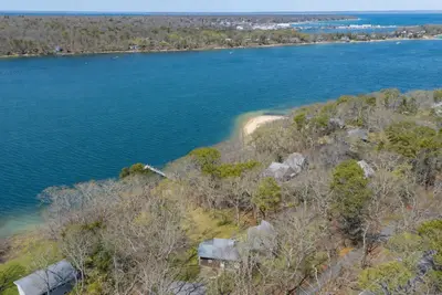 309 Barnes, Oak Bluffs MA — view 2