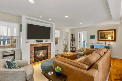 9 A Holway, Provincetown MA — view 5