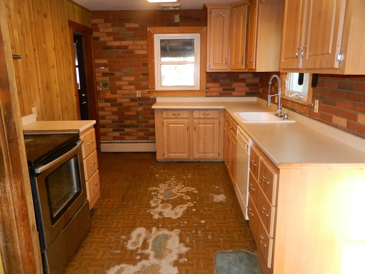 18 Murphy Road, Barnstable MA — view 4