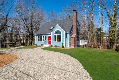 21 Pearl Lane, Falmouth MA — view 2