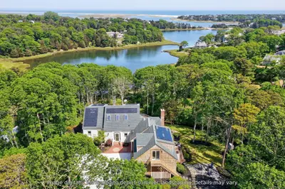 7 Little Cove Lane