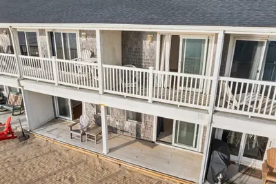 544 Shore Road, Unit 3