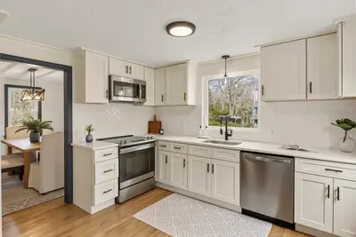 1 Forest Road, Sandwich MA — view 3