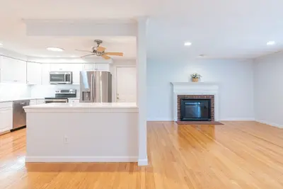 12 Quail Hollow Circle, Sandwich MA — view 5