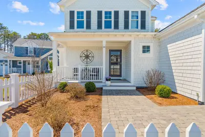 24 Cobblestone Circle, Mashpee MA — view 2