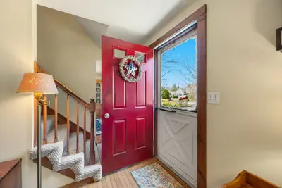 28 Buckingham Drive, Sandwich MA — view 4