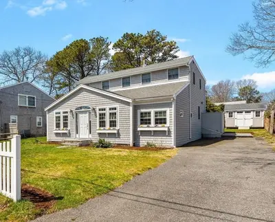 37 Uncle Henrys Road, Mashpee MA — view 2