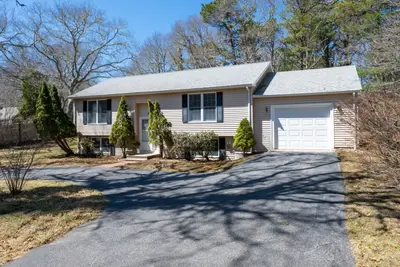 441 Old Mill Road, Barnstable MA — view 3