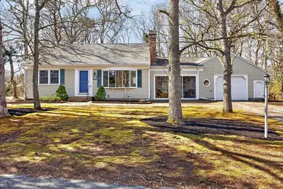 12 Inkberry Lane