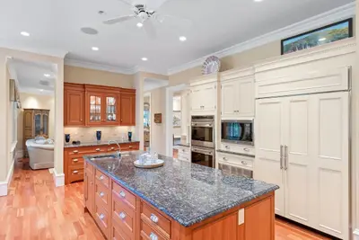 93 Oyster Way, Barnstable MA — view 5