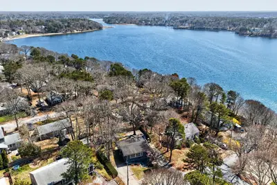 20 Longview Drive, Yarmouth MA — view 2