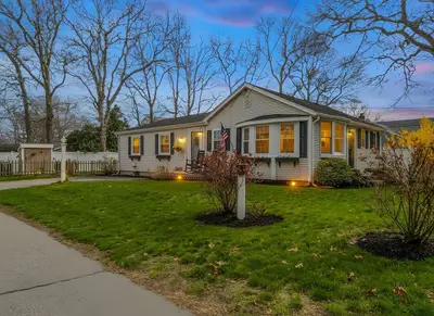 25 Clover Lane