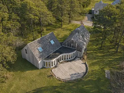 22 Old Harbor Lane, Oak Bluffs MA — view 2