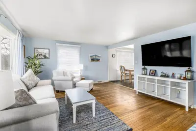 2 Montauk Street, Falmouth MA — view 5