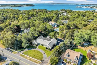 229 S Sea Avenue, Yarmouth MA — view 4
