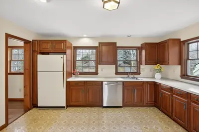 4 Earl Road, Sandwich MA — view 3