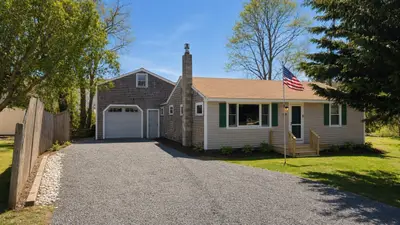 18 Lone Tree Road
