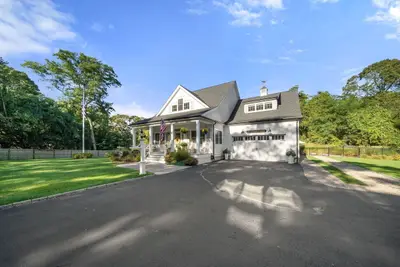 1014 Route 6a, Yarmouth MA — view 3