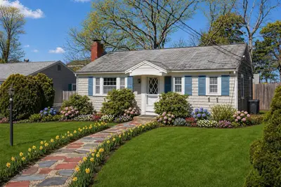 9 Mayflower Road, Yarmouth MA — view 2